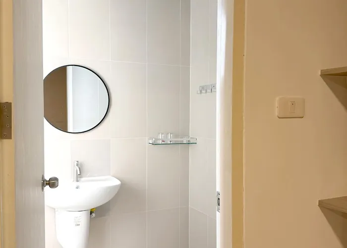 Hotel Utd8 And 3*